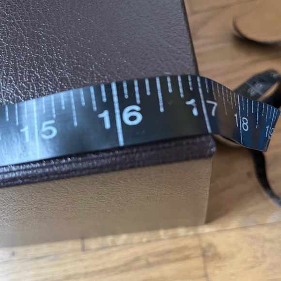 Alaïa Paris Empty Box and Hanger - Picture 8 of 10